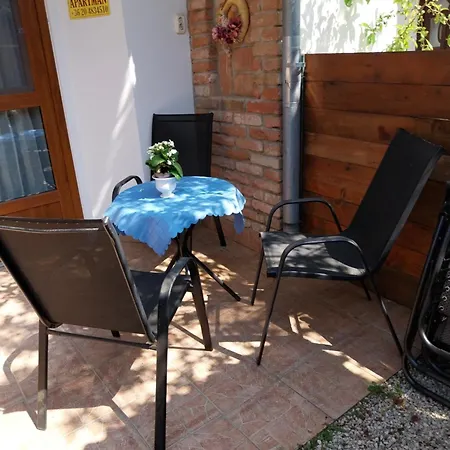 Boni アパート Balatonboglár